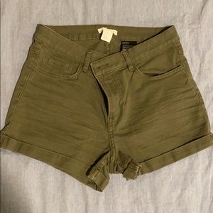 H&M shorts